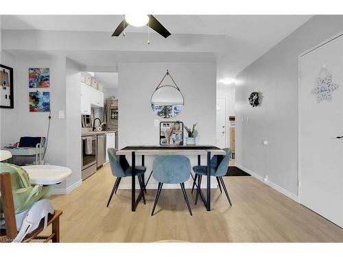 215-350 Quigley Road, Hamilton, ON - Indoor Photo Showing Dining Room