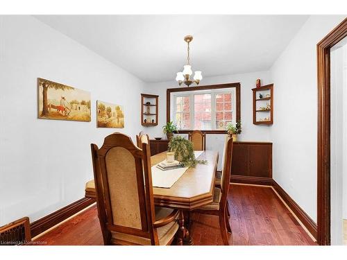 114 Traymore Avenue, Hamilton, ON - Indoor Photo Showing Dining Room