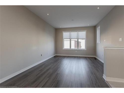 219 Skinner Road, Waterdown, ON - Indoor Photo Showing Other Room