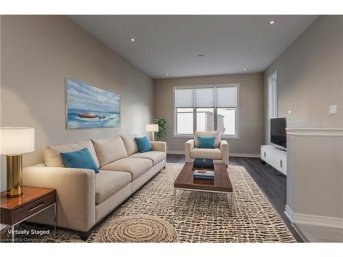 219 Skinner Road, Waterdown, ON - Indoor Photo Showing Living Room