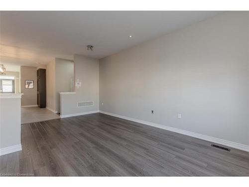 219 Skinner Road, Waterdown, ON - Indoor Photo Showing Other Room