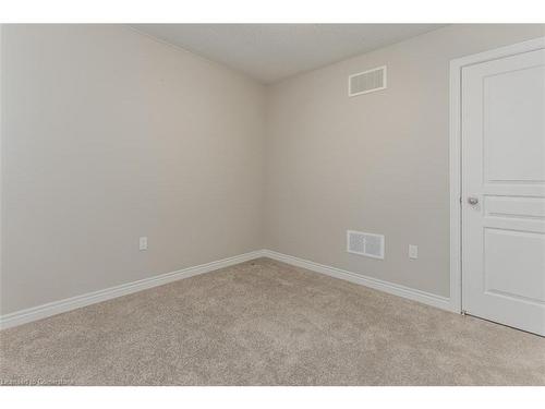 219 Skinner Road, Waterdown, ON - Indoor Photo Showing Other Room