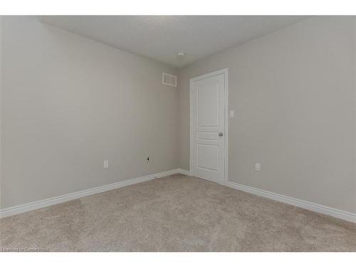 219 Skinner Road, Waterdown, ON - Indoor Photo Showing Other Room