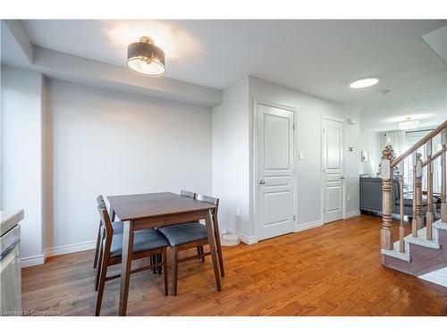 6-25 Viking Drive, Binbrook, ON - Indoor Photo Showing Dining Room