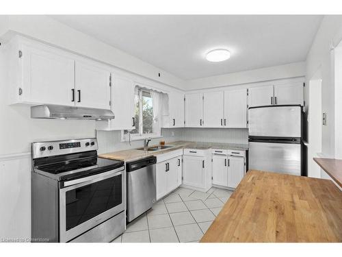 149 Victor Boulevard, Hamilton, ON - Indoor Photo Showing Kitchen With Stainless Steel Kitchen With Double Sink