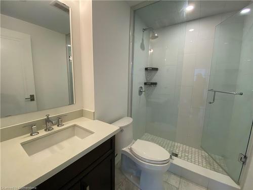 2060 Lakeshore Road, Burlington, ON - Indoor Photo Showing Bathroom