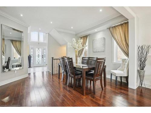 8 Felicia Court, Hamilton, ON - Indoor Photo Showing Dining Room