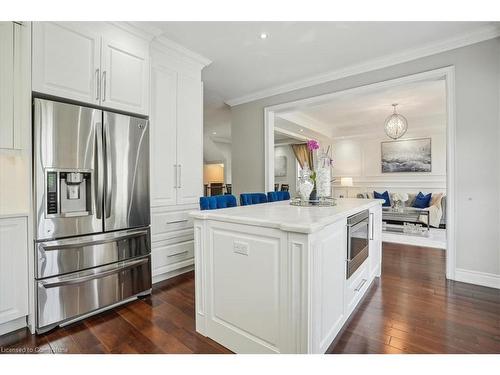 8 Felicia Court, Hamilton, ON - Indoor Photo Showing Kitchen