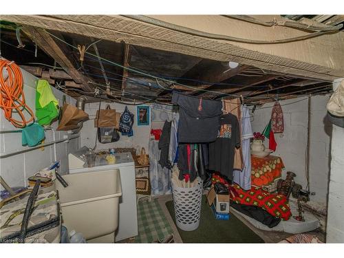 33 Clyde Street, Hamilton, ON - Indoor Photo Showing Basement