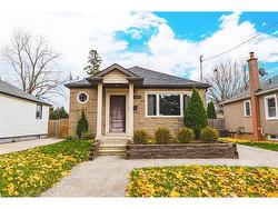 187 Summerhill Avenue  Hamilton, ON L8K 3N5