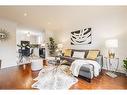 187 Summerhill Avenue, Hamilton, ON  - Indoor Photo Showing Living Room 