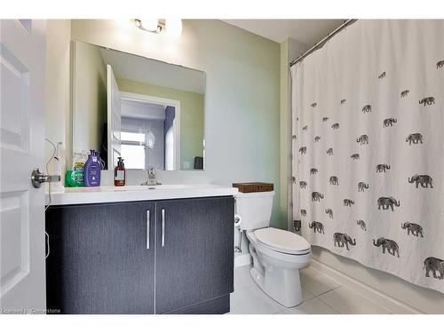 609-1105 Leger Way Way, Milton, ON - Indoor Photo Showing Bathroom