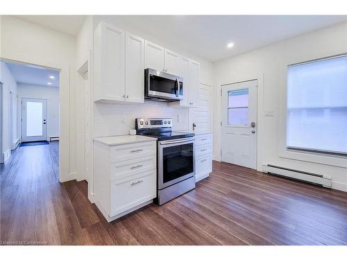 42 Strathcona Avenue, Brantford, ON - Indoor Photo Showing Kitchen