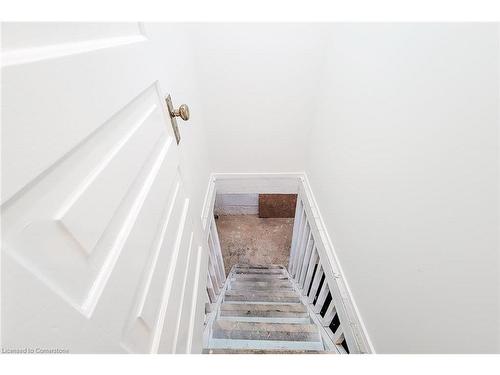 42 Strathcona Avenue, Brantford, ON - Indoor Photo Showing Other Room