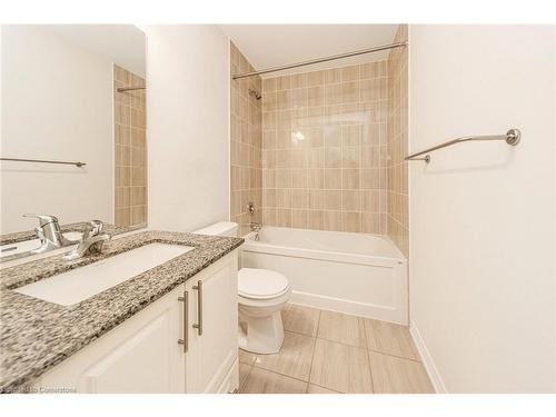 204-2375 Bronte Road, Oakville, ON - Indoor Photo Showing Bathroom