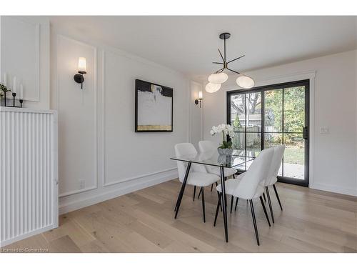 3029 Eva Drive, Burlington, ON - Indoor Photo Showing Dining Room