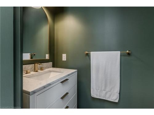 3029 Eva Drive, Burlington, ON - Indoor Photo Showing Bathroom