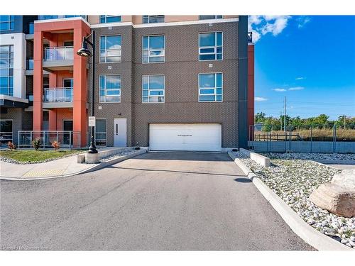 106-4040 Upper Middle Road, Burlington, ON - Outdoor With Facade