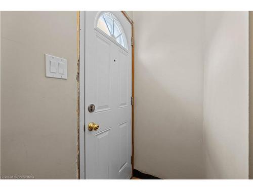 17 Prestwick Avenue, St. Catharines, ON - Indoor Photo Showing Other Room