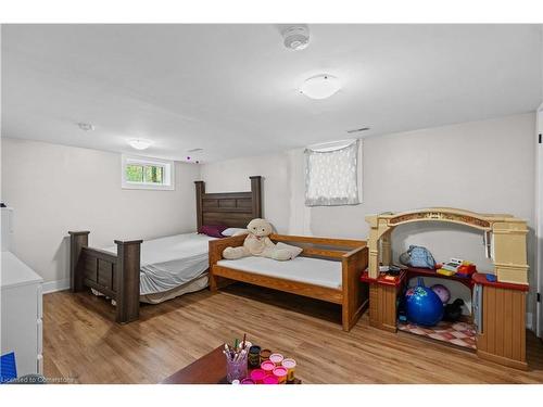 17 Prestwick Avenue, St. Catharines, ON - Indoor Photo Showing Bedroom