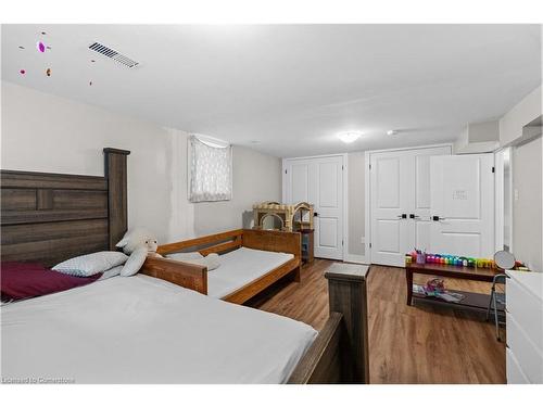 17 Prestwick Avenue, St. Catharines, ON - Indoor Photo Showing Bedroom