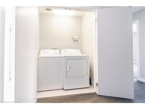 158-1890 Rymal Road E, Hamilton, ON - Indoor Photo Showing Laundry Room