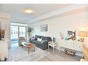 707-450 Dundas Street E, Waterdown, ON  - Indoor Photo Showing Living Room 