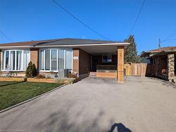 53 Anna Capri Drive  Hamilton, ON L8W 1M7