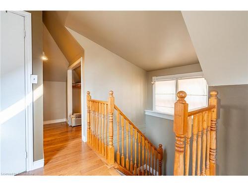 26 Ontario Avenue, Hamilton, ON - Indoor Photo Showing Other Room