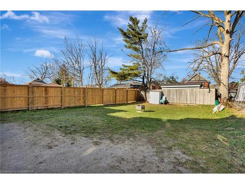 112 Dorothy Street, Welland, ON - Outdoor With Backyard