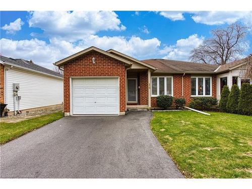 14 Saddler Street, Fonthill, ON - Outdoor With Facade