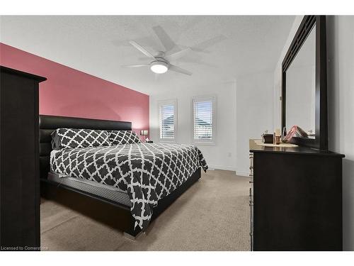 35 Willowbanks Terrace, Hamilton, ON - Indoor Photo Showing Bedroom