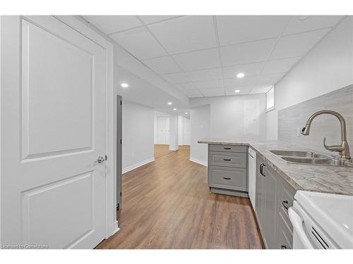 10 Warren Avenue, Hamilton, ON - Indoor Photo Showing Kitchen With Double Sink