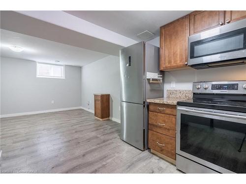 Lower-49 Cheryl Avenue, Hamilton, ON - Indoor Photo Showing Kitchen