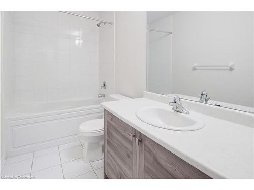 13 Cahill Drive, Brantford, ON - Indoor Photo Showing Bathroom