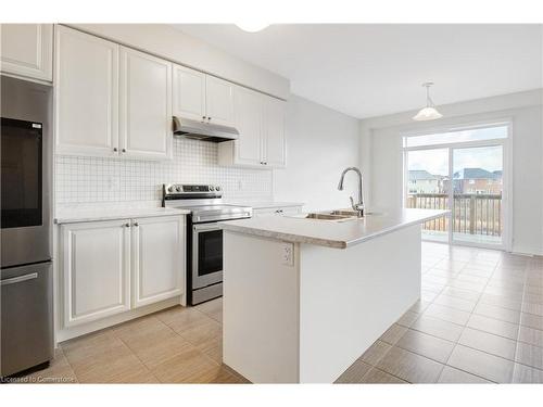 13 Cahill Drive, Brantford, ON - Indoor Photo Showing Kitchen With Double Sink With Upgraded Kitchen