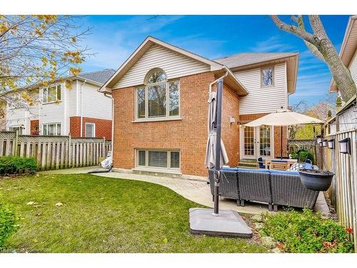 32 Brookhurst Crescent, Waterdown, ON - Outdoor With Deck Patio Veranda With Exterior