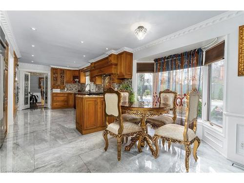 28 Stonegate Drive, Ancaster, ON - Indoor Photo Showing Dining Room