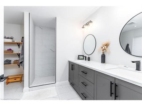 92 Ivy Crescent, Thorold, ON - Indoor Photo Showing Bathroom