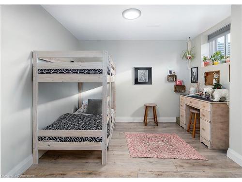 92 Ivy Crescent, Thorold, ON - Indoor Photo Showing Bedroom