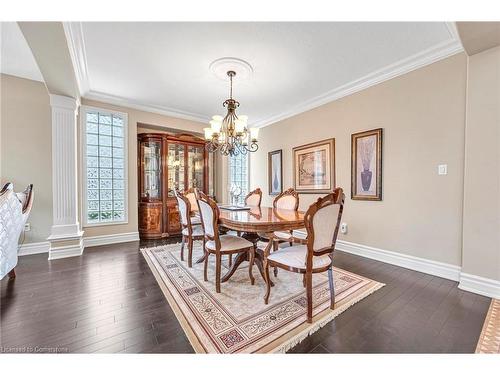 15 Silver Maple Drive, Ancaster, ON - Indoor Photo Showing Dining Room