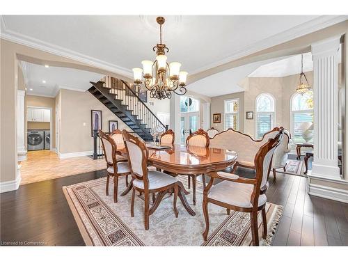 15 Silver Maple Drive, Ancaster, ON - Indoor Photo Showing Dining Room