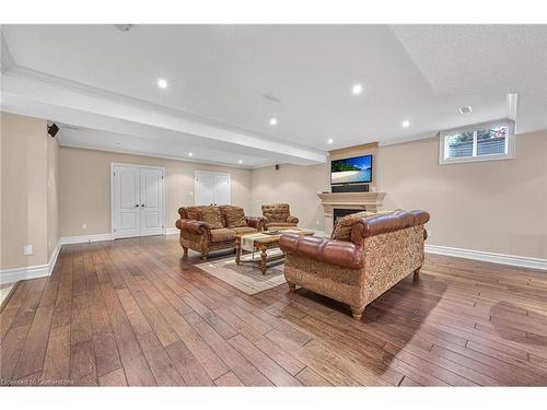 15 Silver Maple Drive, Ancaster, ON - Indoor