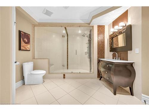 15 Silver Maple Drive, Ancaster, ON - Indoor Photo Showing Bathroom