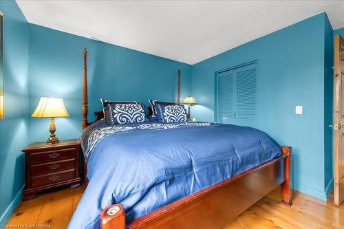 7662 Birch Drive, Washago, ON - Indoor Photo Showing Bedroom