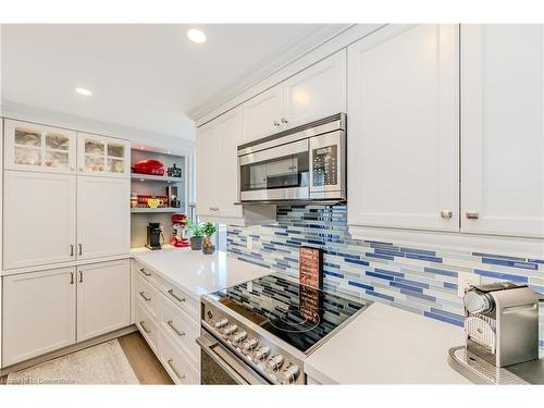 504-1415 Ghent Avenue, Burlington, ON - Indoor Photo Showing Kitchen