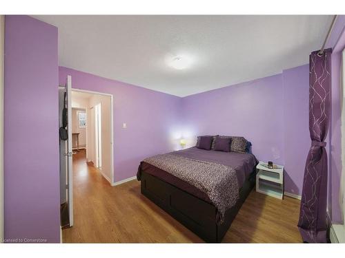 346-350 Quigley Road, Hamilton, ON - Indoor Photo Showing Bedroom