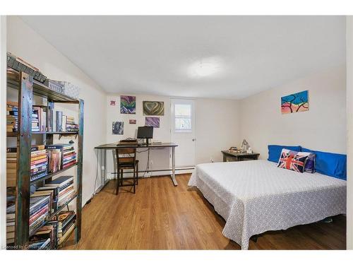 346-350 Quigley Road, Hamilton, ON - Indoor Photo Showing Bedroom