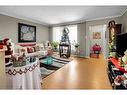 5934 North Street, Niagara Falls, ON  - Indoor Photo Showing Living Room 