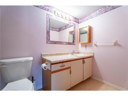 604-11 Mill Pond Court, Simcoe, ON - Indoor Photo Showing Bathroom